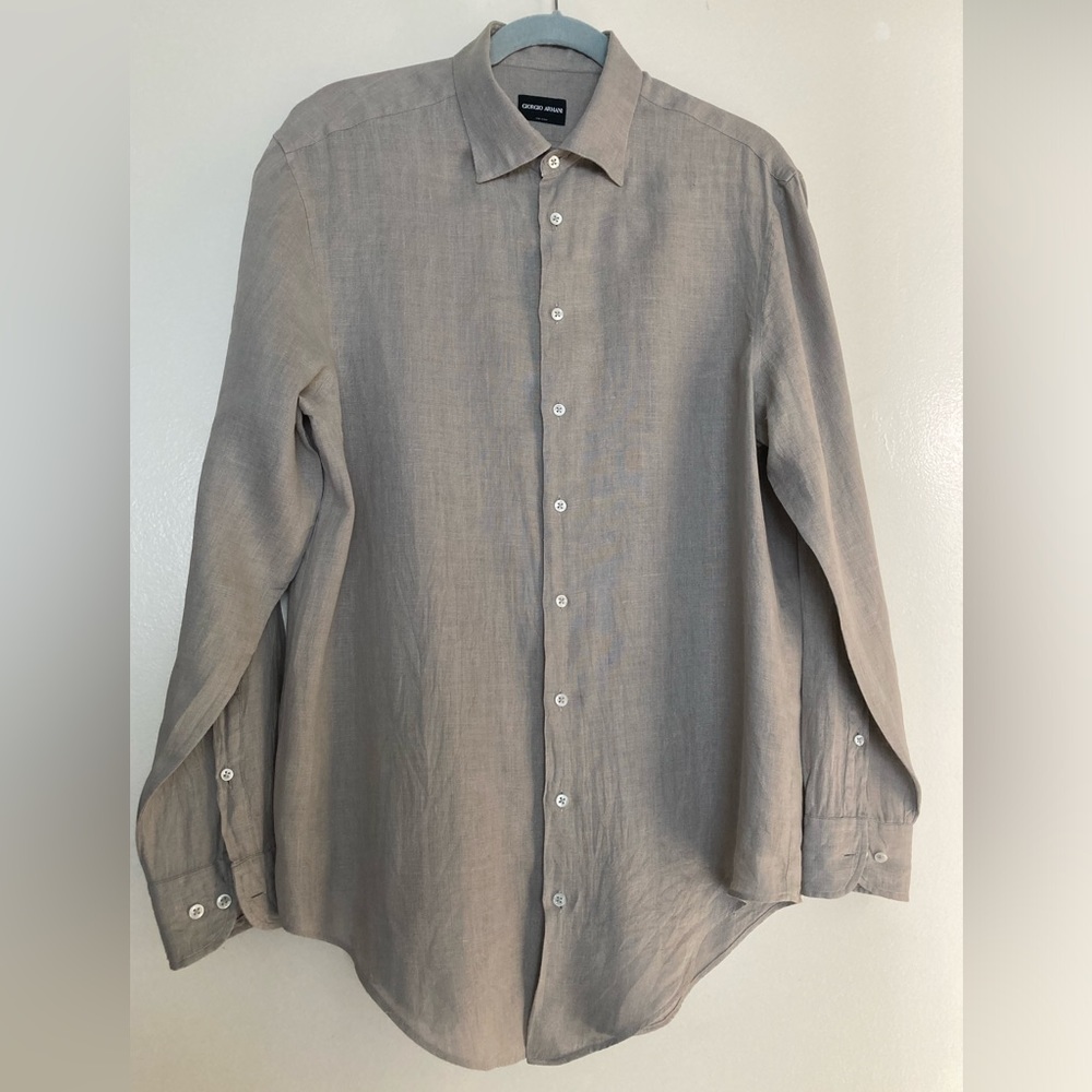 Giorgio Armani men’s linen flax shirt size 40 153/4 made in Italy.